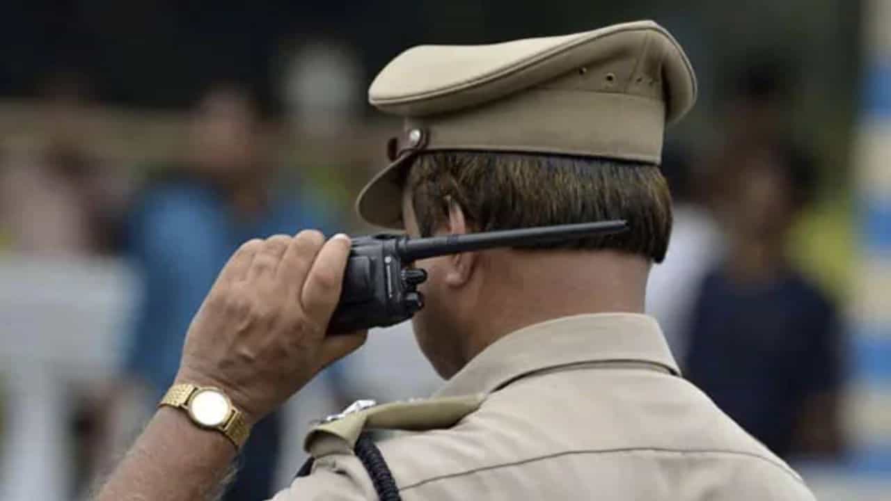 ರಾಜಸ್ಥಾನದ ಅರ್ಚಕರ ಶಿರಚ್ಛೇದದ ಬೆದರಿಕೆ ಪತ್ರ ಪತ್ತೆ, ಎಬಿವಿಪಿಯಿಂದ ದೂರು ರಾಜಸ್ಥಾನದ ಅರ್ಚಕರ ಶಿರಚ್ಛೇದದ ಬೆದರಿಕೆ ಪತ್ರ ಪತ್ತೆ, ಎಬಿವಿಪಿಯಿಂದ ದೂರು