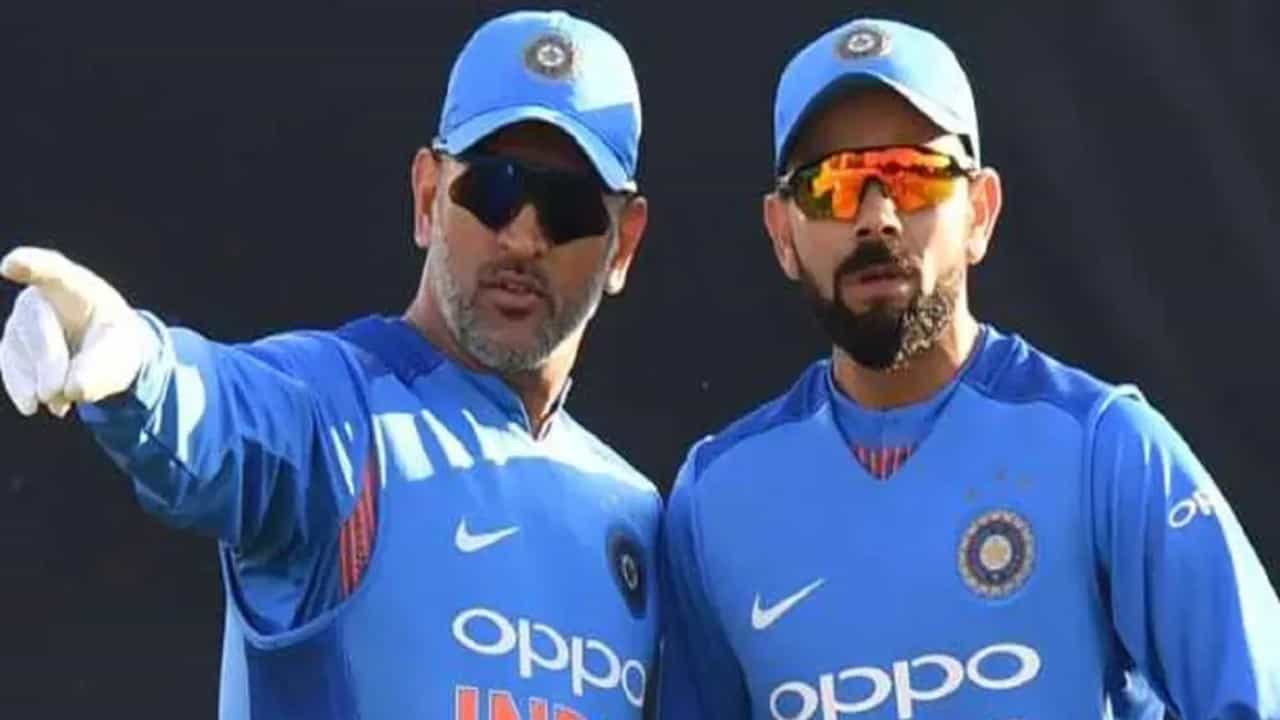 IND vs WI: ತಂಡದಿಂದ ಹೊರಗಿದ್ದ ಆಟಗಾರ ಇದೀಗ ಧೋನಿ-ಕೊಹ್ಲಿಯನ್ನು ಹಿಂದಿಕ್ಕಿ, ಇತಿಹಾಸ ಸೃಷ್ಟಿಸಲಿದ್ದಾನೆ! IND vs WI: ತಂಡದಿಂದ ಹೊರಗಿದ್ದ ಆಟಗಾರ ಇದೀಗ ಧೋನಿ-ಕೊಹ್ಲಿಯನ್ನು ಹಿಂದಿಕ್ಕಿ, ಇತಿಹಾಸ ಸೃಷ್ಟಿಸಲಿದ್ದಾನೆ!