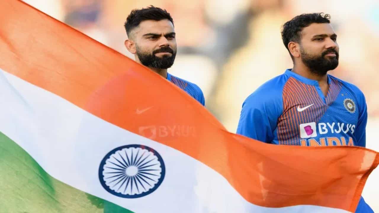 Asia Cup 2022: ‘ನಂ.1 ಮೇರಾ ಇಂಡಿಯಾ' ಏಷ್ಯಾ ಕಪ್ ಪ್ರೋಮೋದಲ್ಲಿ ಮಿಂಚಿದ ರೋಹಿತ್, ಕೊಹ್ಲಿ; ವಿಡಿಯೋ Asia Cup 2022: ‘ನಂ.1 ಮೇರಾ ಇಂಡಿಯಾ' ಏಷ್ಯಾ ಕಪ್ ಪ್ರೋಮೋದಲ್ಲಿ ಮಿಂಚಿದ ರೋಹಿತ್, ಕೊಹ್ಲಿ; ವಿಡಿಯೋ