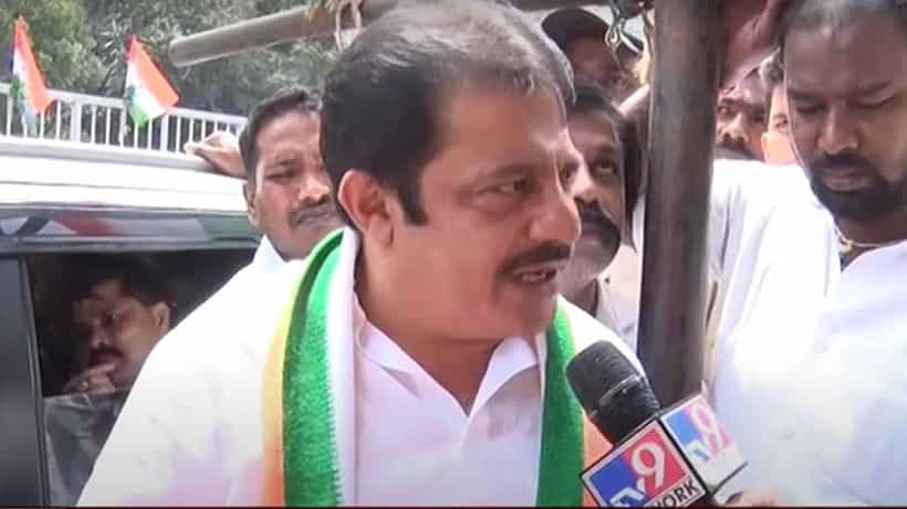 ಪಂದ್ರಾ ಅಗಸ್ಟ್ಗೆ ಚಾಮರಾಜಪೇಟೆ ಈದ್ಗಾ ಮೈದಾನದಲ್ಲಿ ಧ್ವಜಾರೋಹಣ ಮಾಡುತ್ತೇನೆ -ಶಾಸಕ ಜಮೀರ್ ಅಹ್ಮದ್