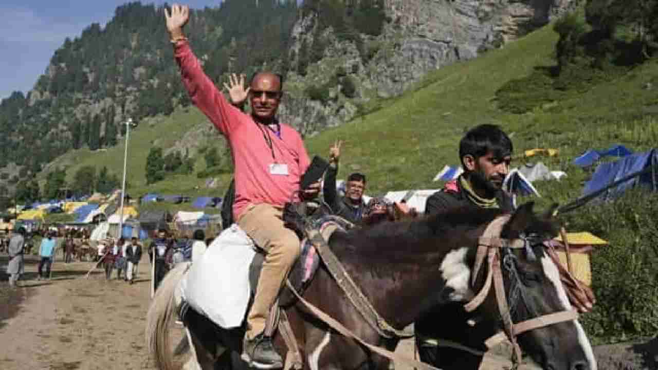 Amarnath Cloudburst: ಅಮರನಾಥ ಮೇಘಸ್ಫೋಟದಲ್ಲಿ 16 ಜನ ಸಾವು; ಜಮ್ಮು ಕಾಶ್ಮೀರ ಆಡಳಿತದಿಂದ ಸಹಾಯವಾಣಿ ಆರಂಭ