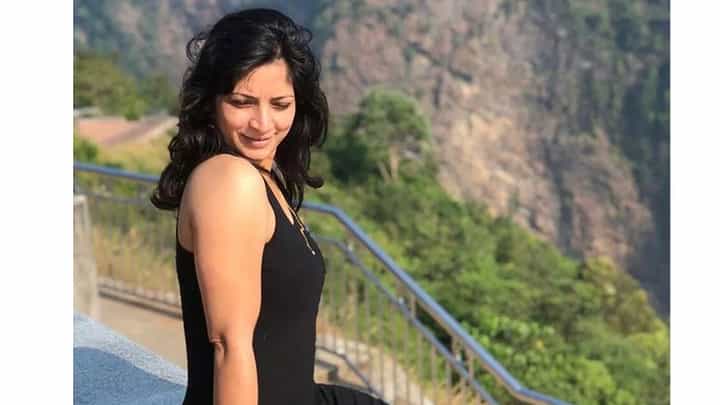 ಕನ್ನಡದ ನಟಿಯರಿಗೆ ಅವಕಾಶ ಇಲ್ಲ ಎಂದು ಕೊರಗುವುದಕ್ಕಿಂತ ನಾವೇ ಅವಕಾಶಗಳನ್ನು ಸೃಷ್ಟಿಸಿಕೊಳ್ಳಬೇಕು ಎಂದ ಅನಿತಾ ಭಟ್ ಕನ್ನಡದ ನಟಿಯರಿಗೆ ಅವಕಾಶ ಇಲ್ಲ ಎಂದು ಕೊರಗುವುದಕ್ಕಿಂತ ನಾವೇ ಅವಕಾಶಗಳನ್ನು ಸೃಷ್ಟಿಸಿಕೊಳ್ಳಬೇಕು ಎಂದ ಅನಿತಾ ಭಟ್