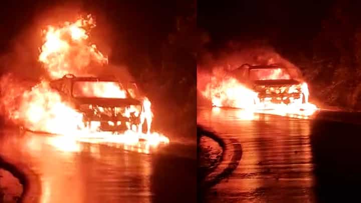 ಚಾರ್ಮಾಡಿ ಘಾಟ್ನಲ್ಲಿ ಧಗಧಗನೆ ಹೊತ್ತಿ ಉರಿದ ಕಾರು! ನಾಲ್ವರು ಬದುಕಿದ್ದೇ ಪವಾಡ ಚಾರ್ಮಾಡಿ ಘಾಟ್ನಲ್ಲಿ ಧಗಧಗನೆ ಹೊತ್ತಿ ಉರಿದ ಕಾರು! ನಾಲ್ವರು ಬದುಕಿದ್ದೇ ಪವಾಡ