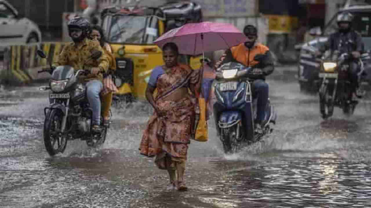 Karnataka Rain: ಕರ್ನಾಟಕದ ಹಲವು ಜಿಲ್ಲೆಗಳಿಗೆ ಆರೆಂಜ್, ಯೆಲ್ಲೊ ಅಲರ್ಟ್; ದಕ್ಷಿಣ ಭಾರತದಲ್ಲಿ ಇನ್ನೂ ಐದು ದಿನ ಮಳೆ ನಿರೀಕ್ಷಿತ