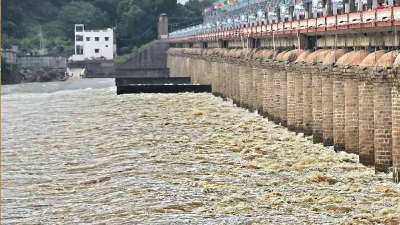 ಮಹಾರಾಷ್ಟ್ರದ ಮಳೆಯಿಂದ ಉಕ್ಕಿ ಹರಿಯುತ್ತಿರುವ ಪಂಚಗಂಗಾ, ದೂದ್​ಗಂಗಾ ನದಿ; ಬೆಳಗಾವಿಯಲ್ಲಿ ಪ್ರವಾಹ ಭೀತಿ