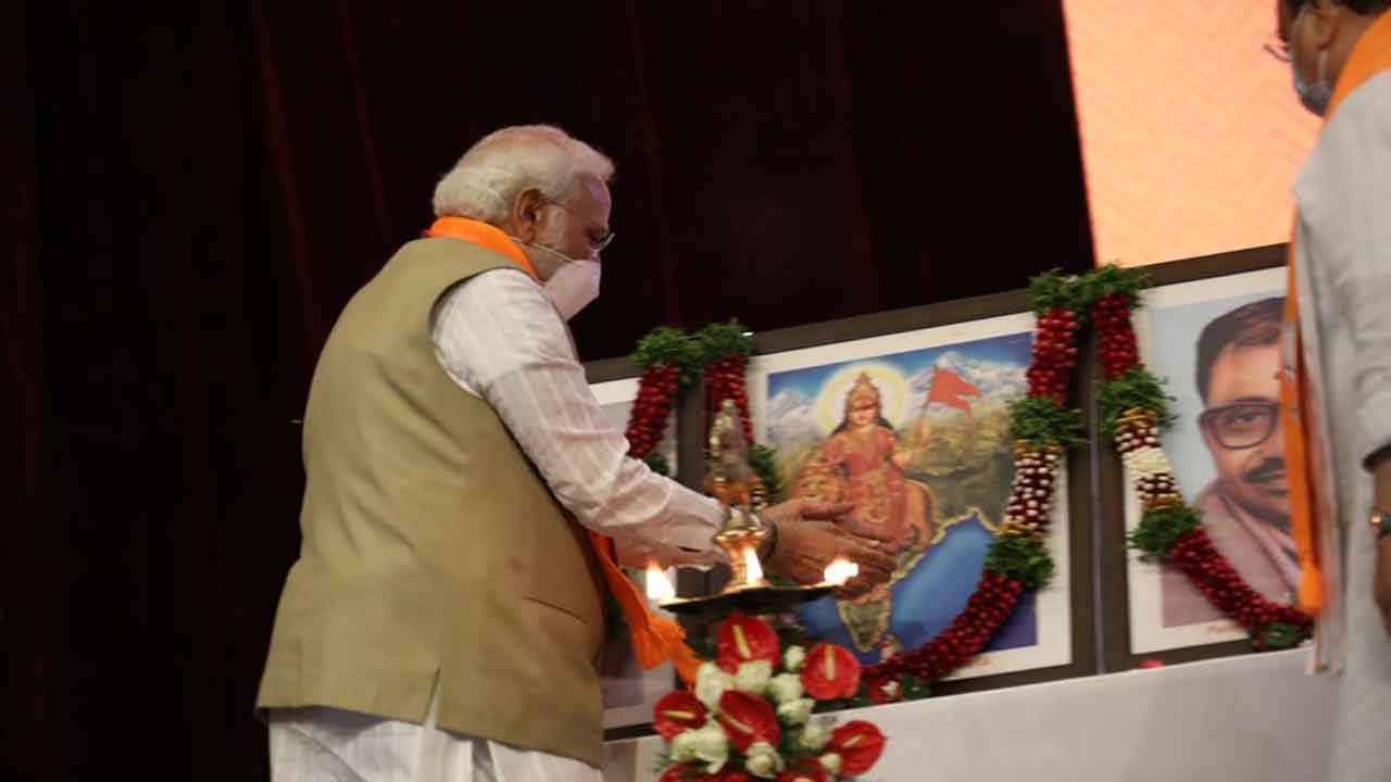 BJP National Executive Meeting: ಹೈದರಾಬಾದ್ನಲ್ಲಿ ಮೋದಿ; ಬಿಜೆಪಿ ರಾಷ್ಟ್ರೀಯ ಕಾರ್ಯಕಾರಿಣಿಯಲ್ಲಿ ಇಂದು ಪ್ರಧಾನಿ ನರೇಂದ್ರ ಮೋದಿ ಭಾಷಣ BJP National Executive Meeting: ಹೈದರಾಬಾದ್ನಲ್ಲಿ ಮೋದಿ; ಬಿಜೆಪಿ ರಾಷ್ಟ್ರೀಯ ಕಾರ್ಯಕಾರಿಣಿಯಲ್ಲಿ ಇಂದು ಪ್ರಧಾನಿ ನರೇಂದ್ರ ಮೋದಿ ಭಾಷಣ