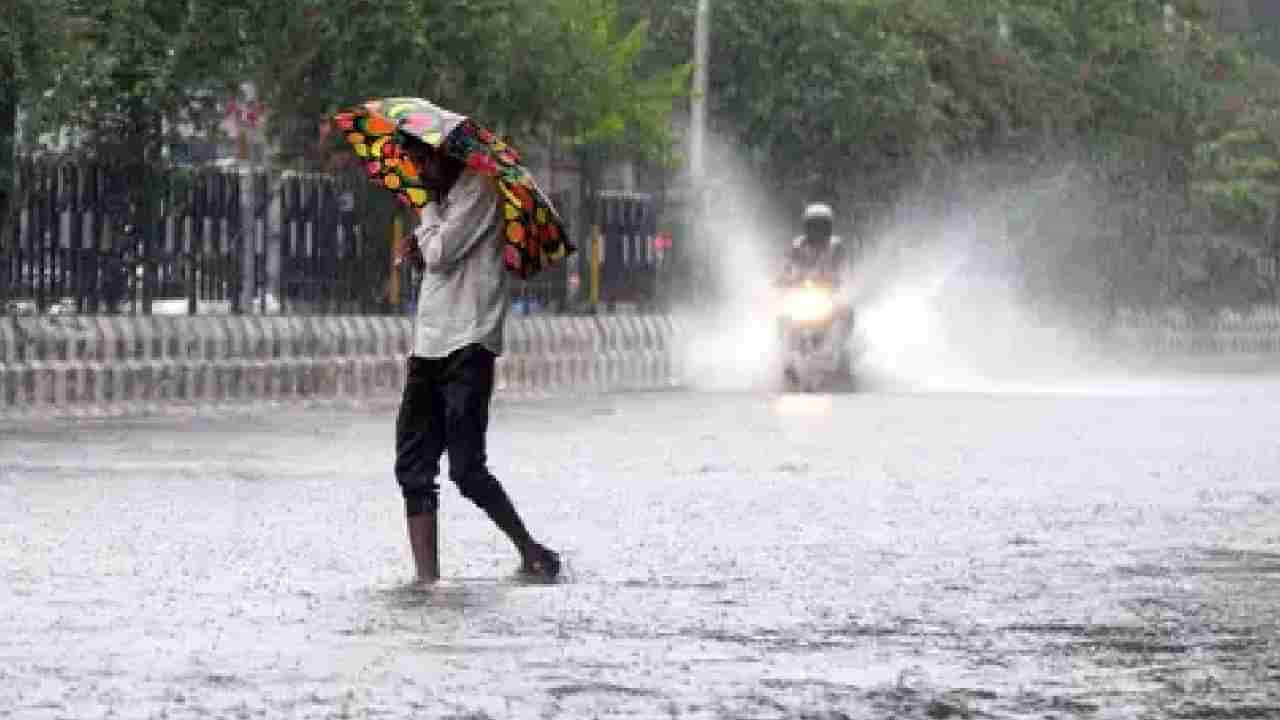 Karnataka Rain Highlight : ರಾಜ್ಯದಲ್ಲಿ ಮುಂದಿನ ನಾಲ್ಕು ದಿನ ಭಾರೀ ಮಳೆಯಾಗುವ ಸಾಧ್ಯತೆ; ವಿವಿಧ ಜಿಲ್ಲೆಗಳಿಗೆ ರೆಡ್, ಆರೆಂಜ್, ಯೆಲ್ಲೋ ಅಲರ್ಟ್ ಘೋಷಣೆ