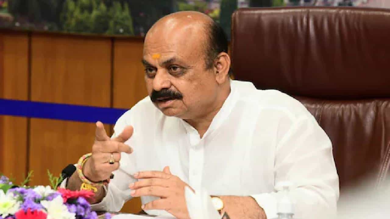 ಜಮ್ಮು-ಕಾಶ್ಮೀರದ ಅಮರನಾಥ ಗುಹೆ ಬಳಿ ಮೇಘ ಸ್ಫೋಟ: ಸಿಎಂ ಬಸವರಾಜ ಬೊಮ್ಮಾಯಿ ಪ್ರತಿಕ್ರಿಯೆ ಜಮ್ಮು-ಕಾಶ್ಮೀರದ ಅಮರನಾಥ ಗುಹೆ ಬಳಿ ಮೇಘ ಸ್ಫೋಟ: ಸಿಎಂ ಬಸವರಾಜ ಬೊಮ್ಮಾಯಿ ಪ್ರತಿಕ್ರಿಯೆ