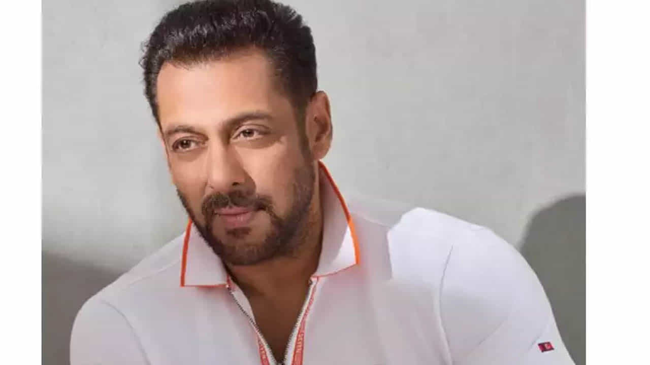 ಸಲ್ಮಾನ್ ಖಾನ್ ಹತ್ಯೆಗೆ ಖರೀದಿ ಆಗಿತ್ತು 4 ಲಕ್ಷ ರೂಪಾಯಿ ಗನ್; ಹೊರಬಿತ್ತು ಶಾಕಿಂಗ್ ನ್ಯೂಸ್ ಸಲ್ಮಾನ್ ಖಾನ್ ಹತ್ಯೆಗೆ ಖರೀದಿ ಆಗಿತ್ತು 4 ಲಕ್ಷ ರೂಪಾಯಿ ಗನ್; ಹೊರಬಿತ್ತು ಶಾಕಿಂಗ್ ನ್ಯೂಸ್