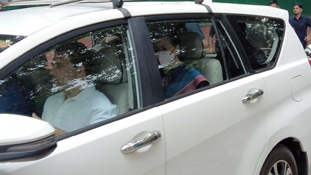 Sonia Gandhi: ನ್ಯಾಷನಲ್ ಹೆರಾಲ್ಡ್ ಪ್ರಕರಣ; ಇಡಿ ಅಧಿಕಾರಿಗಳಿಂದ ಇಂದು ಸೋನಿಯಾ ಗಾಂಧಿ 3ನೇ ಸುತ್ತಿನ ವಿಚಾರಣೆ Sonia Gandhi: ನ್ಯಾಷನಲ್ ಹೆರಾಲ್ಡ್ ಪ್ರಕರಣ; ಇಡಿ ಅಧಿಕಾರಿಗಳಿಂದ ಇಂದು ಸೋನಿಯಾ ಗಾಂಧಿ 3ನೇ ಸುತ್ತಿನ ವಿಚಾರಣೆ