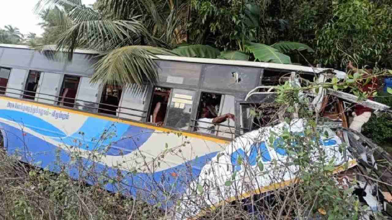 Tamil Nadu Accident: ತಮಿಳುನಾಡಿನ ಚೆಂಗಲ್ಪಟ್ಟುವಿನಲ್ಲಿ ಲಾರಿಗೆ ಬಸ್ ಡಿಕ್ಕಿ; 6 ಜನ ಸಾವು, 10 ಮಂದಿಗೆ ಗಾಯ Tamil Nadu Accident: ತಮಿಳುನಾಡಿನ ಚೆಂಗಲ್ಪಟ್ಟುವಿನಲ್ಲಿ ಲಾರಿಗೆ ಬಸ್ ಡಿಕ್ಕಿ; 6 ಜನ ಸಾವು, 10 ಮಂದಿಗೆ ಗಾಯ
