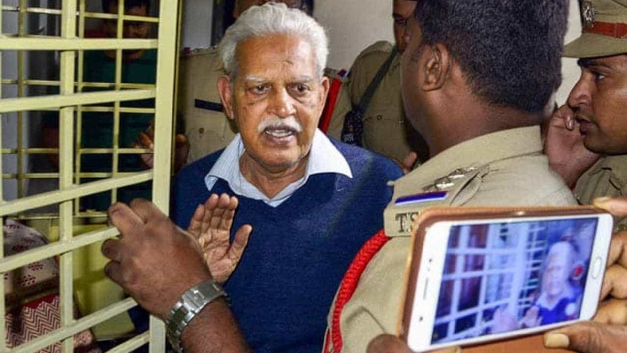 Bhima Koregaon Case: ಭೀಮಾ ಕೋರೆಗಾಂವ್ ಪ್ರಕರಣ; ವರವರ ರಾವ್ ವೈದ್ಯಕೀಯ ಜಾಮೀನು ಅರ್ಜಿಗೆ ಸುಪ್ರೀಂ ಕೋರ್ಟ್ ನೋಟಿಸ್ ಜಾರಿ