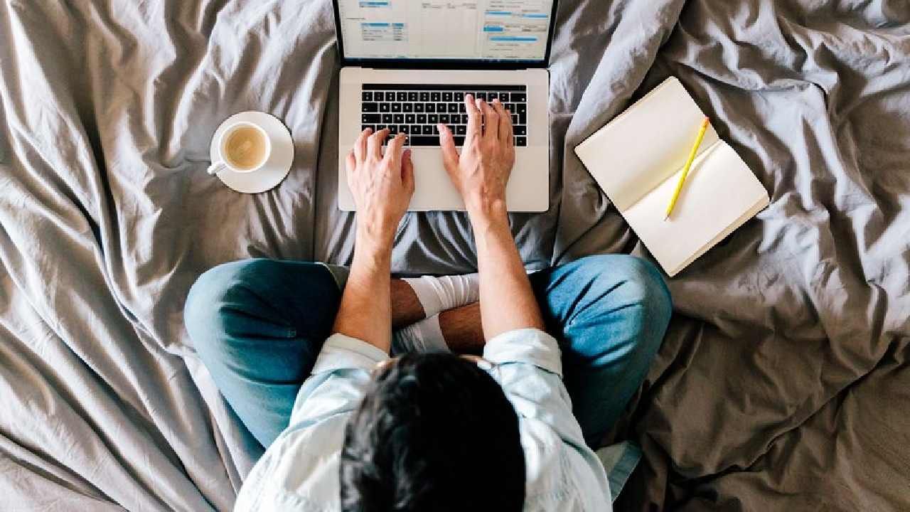 Work From Home Rules: ವರ್ಕ್ ಫ್ರಂ ಹೋಂ ಕುರಿತು ಕೇಂದ್ರ ಸರ್ಕಾರದಿಂದ ಹೊಸ ನಿಯಮ ಜಾರಿ Work From Home Rules: ವರ್ಕ್ ಫ್ರಂ ಹೋಂ ಕುರಿತು ಕೇಂದ್ರ ಸರ್ಕಾರದಿಂದ ಹೊಸ ನಿಯಮ ಜಾರಿ