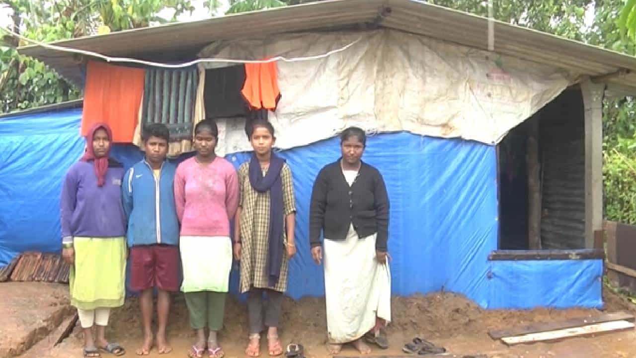 Chikmagalur News: ಮಳೆ ಮಧ್ಯೆ ಪ್ಲಾಸ್ಟಿಕ್ ಗುಡಿಸಲಿನಲ್ಲಿ ತಾಯಿ-ಮಕ್ಕಳ ಪರದಾಟ: ಟಿವಿ9 ವರದಿ ನೋಡಿ ಸಹಾಯಕ್ಕೆ ಮುಂದಾದ ರಾಣಾ ಜಾರ್ಜ್ Chikmagalur News: ಮಳೆ ಮಧ್ಯೆ ಪ್ಲಾಸ್ಟಿಕ್ ಗುಡಿಸಲಿನಲ್ಲಿ ತಾಯಿ-ಮಕ್ಕಳ ಪರದಾಟ: ಟಿವಿ9 ವರದಿ ನೋಡಿ ಸಹಾಯಕ್ಕೆ ಮುಂದಾದ ರಾಣಾ ಜಾರ್ಜ್