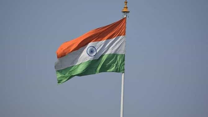 Independence Day 2022: 'ಹರ್ ಘರ್ ತಿರಂಗ' ಅಭಿಯಾನಕ್ಕೆ ಕೈ ಜೋಡಿಸಿದ ಜನರು; ರಾಷ್ಟ್ರಧ್ವಜಕ್ಕೆ ಭಾರೀ ಬೇಡಿಕೆ