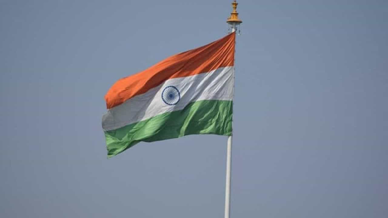 Independence Day 2022: 'ಹರ್ ಘರ್ ತಿರಂಗ' ಅಭಿಯಾನಕ್ಕೆ ಕೈ ಜೋಡಿಸಿದ ಜನರು; ರಾಷ್ಟ್ರಧ್ವಜಕ್ಕೆ ಭಾರೀ ಬೇಡಿಕೆ