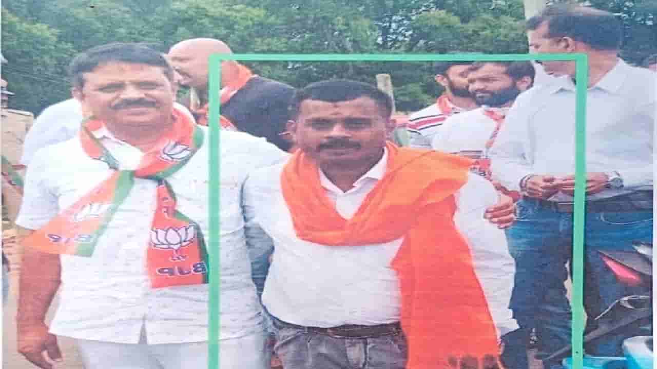 ಸಿದ್ದರಾಮಯ್ಯ ಮೇಲೆ ಮೊಟ್ಟೆ ಎಸೆದ ಆರೋಪಿ ಮಡಿಕೇರಿ ಸಂಪತ್ ಬಿಜೆಪಿ ಕಾರ್ಯಕರ್ತನಂತೆ -ಕೊಡಗು ಕಾಂಗ್ರೆಸ್ ಫೋಟೋ ಬಿಡುಗಡೆ