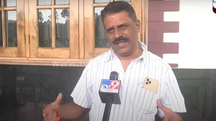 ಕೊಡಗು ಜಿಲ್ಲೆಯಲ್ಲಿ ನಿಷೇಧಾಜ್ಞೆ ಹೇರಿರುವುದಕ್ಕೆ ನಮ್ಮ ವಿರೋಧವಿದೆ: ಶಾಸಕ ಅಪ್ಪಚ್ಚು ರಂಜನ್ ಕೊಡಗು ಜಿಲ್ಲೆಯಲ್ಲಿ ನಿಷೇಧಾಜ್ಞೆ ಹೇರಿರುವುದಕ್ಕೆ ನಮ್ಮ ವಿರೋಧವಿದೆ: ಶಾಸಕ ಅಪ್ಪಚ್ಚು ರಂಜನ್