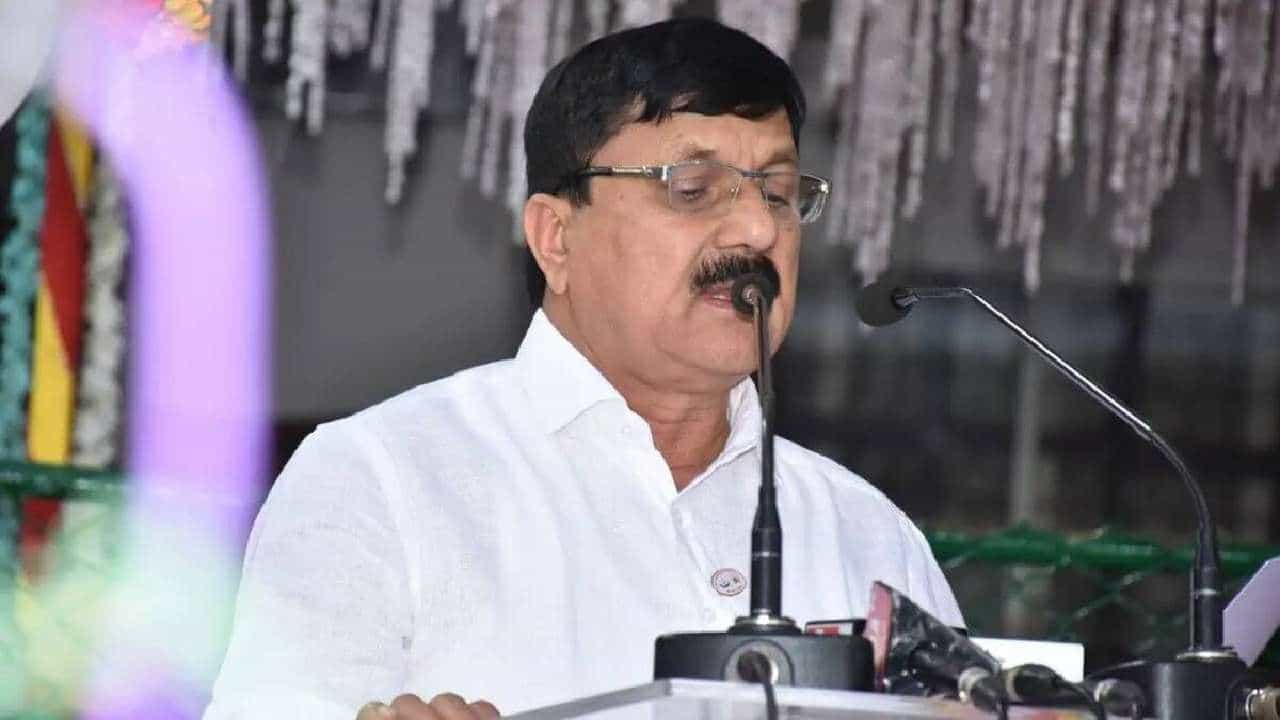 ಮಹಾತ್ಮ ಗಾಂಧಿ ಮಾತಿಗೂ ಬೆಲೆ ನೀಡದೆ ದೇಶವನ್ನು ಇಬ್ಭಾಗ ಮಾಡಲಾಯ್ತು: ಸಚಿವ ಆರಗ ಜ್ಞಾನೇಂದ್ರ ಮಹಾತ್ಮ ಗಾಂಧಿ ಮಾತಿಗೂ ಬೆಲೆ ನೀಡದೆ ದೇಶವನ್ನು ಇಬ್ಭಾಗ ಮಾಡಲಾಯ್ತು: ಸಚಿವ ಆರಗ ಜ್ಞಾನೇಂದ್ರ