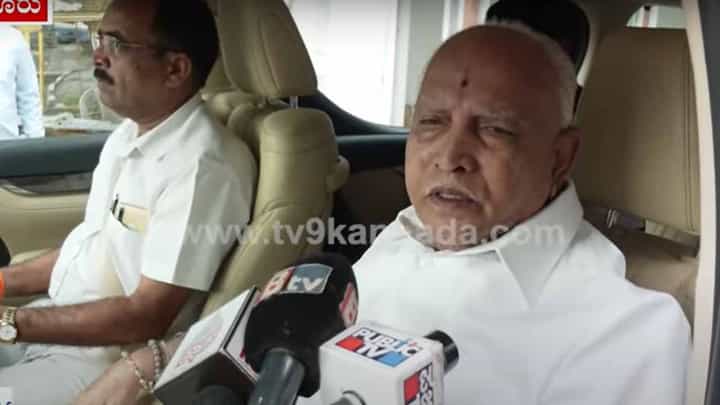 ಹೊಸ ಜವಾಬ್ದಾರಿ ನಿಭಾಯಿಸುವ ಕುರಿತು ವರಿಷ್ಠರಿಂದ ಸಲಹೆ-ಸೂಚನೆ ಪಡೆಯಲು ಯಡಿಯೂರಪ್ಪ ದೆಹಲಿಗೆ ಹೊರಟರು ಹೊಸ ಜವಾಬ್ದಾರಿ ನಿಭಾಯಿಸುವ ಕುರಿತು ವರಿಷ್ಠರಿಂದ ಸಲಹೆ-ಸೂಚನೆ ಪಡೆಯಲು ಯಡಿಯೂರಪ್ಪ ದೆಹಲಿಗೆ ಹೊರಟರು