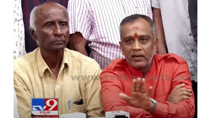 Chamrajpet Idgah Maidan: ಅನುಮತಿ ಕೊಡಲಿ, ಬಿಡಲಿ ಚಾಮರಾಜಪೇಟೆ ಮೈದಾನದಲ್ಲಿ ಬಾವುಟ ಹಾರಿಸ್ತೀವಿ; ನಾಗರಿಕ ಒಕ್ಕೂಟದ ಖಚಿತ ನುಡಿ Chamrajpet Idgah Maidan: ಅನುಮತಿ ಕೊಡಲಿ, ಬಿಡಲಿ ಚಾಮರಾಜಪೇಟೆ ಮೈದಾನದಲ್ಲಿ ಬಾವುಟ ಹಾರಿಸ್ತೀವಿ; ನಾಗರಿಕ ಒಕ್ಕೂಟದ ಖಚಿತ ನುಡಿ