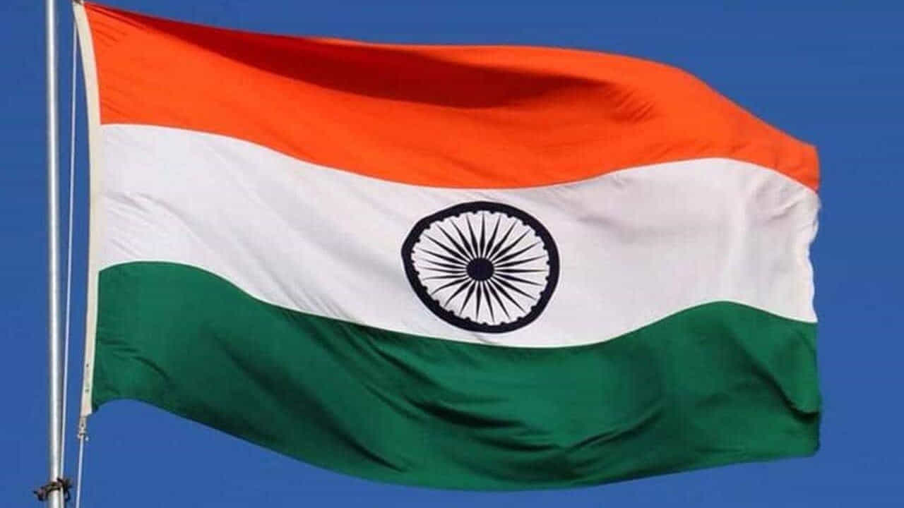 ಸ್ವಾತಂತ್ರ್ಯ ದಿನಾಚರಣೆ ವೇಳೆ ಮನೆಗಳಲ್ಲಿ ಹಾರಿಸಿದ ರಾಷ್ಟ್ರಧ್ವಜವನ್ನು ಗೌರವಯುತ ವಿಲೇವಾರಿ ಮಾಡುವ ಅಭಿಯಾನಕ್ಕೆ ಕೈ ಜೋಡಿಸಲು ಕರೆ ಸ್ವಾತಂತ್ರ್ಯ ದಿನಾಚರಣೆ ವೇಳೆ ಮನೆಗಳಲ್ಲಿ ಹಾರಿಸಿದ ರಾಷ್ಟ್ರಧ್ವಜವನ್ನು ಗೌರವಯುತ ವಿಲೇವಾರಿ ಮಾಡುವ ಅಭಿಯಾನಕ್ಕೆ ಕೈ ಜೋಡಿಸಲು ಕರೆ