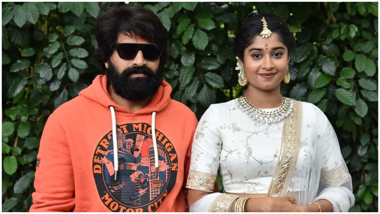 Johnny Master: ಡ್ಯಾನ್ಸ್ ಮಾಸ್ಟರ್ ಜಾನಿ ಈಗ ಹೀರೋ; ಹೊಸ ಅಧ್ಯಾಯ ಶುರು ಮಾಡಿದ ಖ್ಯಾತ ಕೊರಿಯೋಗ್ರಾಫರ್ Johnny Master: ಡ್ಯಾನ್ಸ್ ಮಾಸ್ಟರ್ ಜಾನಿ ಈಗ ಹೀರೋ; ಹೊಸ ಅಧ್ಯಾಯ ಶುರು ಮಾಡಿದ ಖ್ಯಾತ ಕೊರಿಯೋಗ್ರಾಫರ್