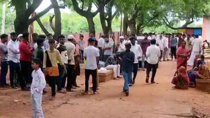ಕನಕಗಿರಿ: ಹುಲಿಹೈದರ್ ಗ್ರಾಮದಲ್ಲಿ ಕ್ಷುಲ್ಲಕ ಕಾರಣಕ್ಕೆ ಮಾರಾಮಾರಿ; ಇಬ್ಬರ ಹತ್ಯೆ