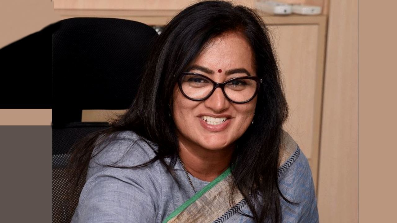 ಇಂದು ಆಗುತ್ತಿರುವ ಖುಷಿ ನನಗೆ ಯಾವತ್ತೂ ಆಗಿಲ್ಲ, ಅಂಬರೀಶ್ ಕನಸು ಇದಾಗಿತ್ತು- ಸಂಸದೆ ಸುಮಲತಾ ಅಂಬರೀಶ್ ಸಂತಸ ಇಂದು ಆಗುತ್ತಿರುವ ಖುಷಿ ನನಗೆ ಯಾವತ್ತೂ ಆಗಿಲ್ಲ, ಅಂಬರೀಶ್ ಕನಸು ಇದಾಗಿತ್ತು- ಸಂಸದೆ ಸುಮಲತಾ ಅಂಬರೀಶ್ ಸಂತಸ