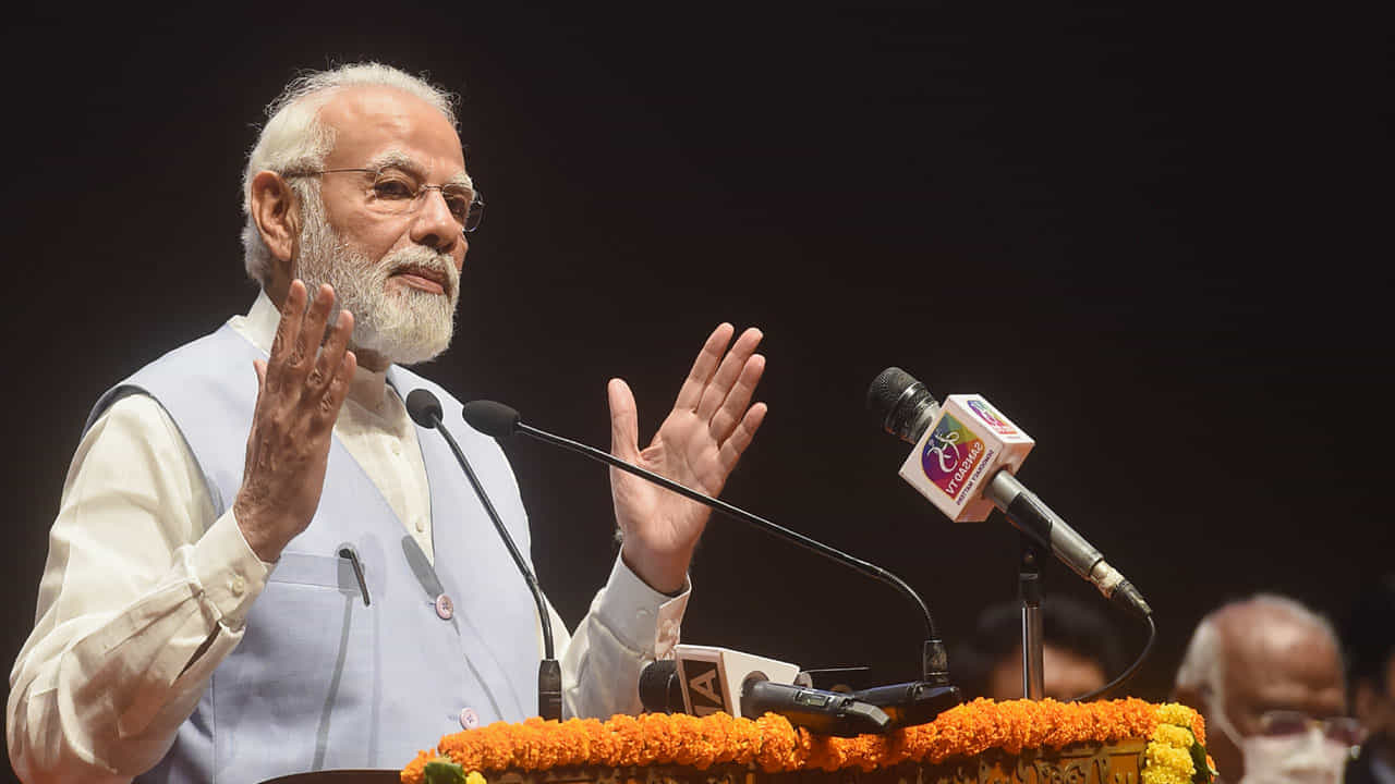 ಮಾಟಮಂತ್ರವನ್ನು ಆಶ್ರಯಿಸುವುದು, ಕಪ್ಪು ಬಟ್ಟೆ ಧರಿಸುವುದರ ಮೂಲಕ ಹತಾಶೆ ಮುಗಿಯುವುದಿಲ್ಲ: ಕಾಂಗ್ರೆಸ್ ವಿರುದ್ಧ ಮೋದಿ ವಾಗ್ದಾಳಿ ಮಾಟಮಂತ್ರವನ್ನು ಆಶ್ರಯಿಸುವುದು, ಕಪ್ಪು ಬಟ್ಟೆ ಧರಿಸುವುದರ ಮೂಲಕ ಹತಾಶೆ ಮುಗಿಯುವುದಿಲ್ಲ: ಕಾಂಗ್ರೆಸ್ ವಿರುದ್ಧ ಮೋದಿ ವಾಗ್ದಾಳಿ