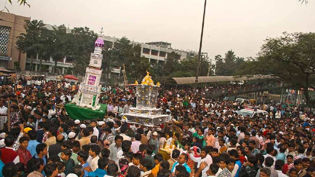 Muharram 2022: ಹಿಂದೂ-ಮುಸ್ಲಿಂರ ಭಾವೈಕ್ಯತೆ ಸಾರುವ ಮೊಹರಂ ಹಬ್ಬವನ್ನು ಕಣ್ಣೀರಿನ ಹಬ್ಬವೆಂದೂ ಕರೆಯುತ್ತಾರೆ