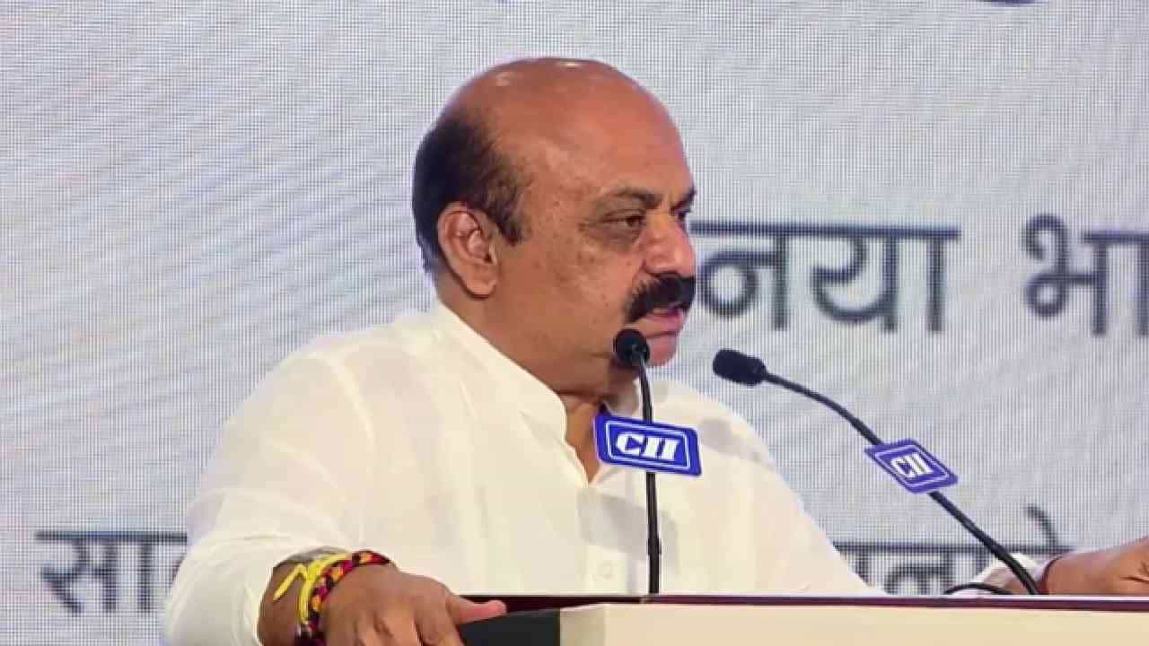 ಐದು ಟ್ರಿಲಿಯನ್ ಡಾಲರ್ ಆರ್ಥಿಕತೆ ಸೃಷ್ಟಿಗೆ ಕರ್ನಾಟಕದಿಂದ ಒಂದು ಟ್ರಿಲಿಯನ್ ಡಾಲರ್ ಭರವಸೆ ನೀಡಿದ ಸಿಎಂ ಬಸವರಾಜ ಬೊಮ್ಮಾಯಿ
