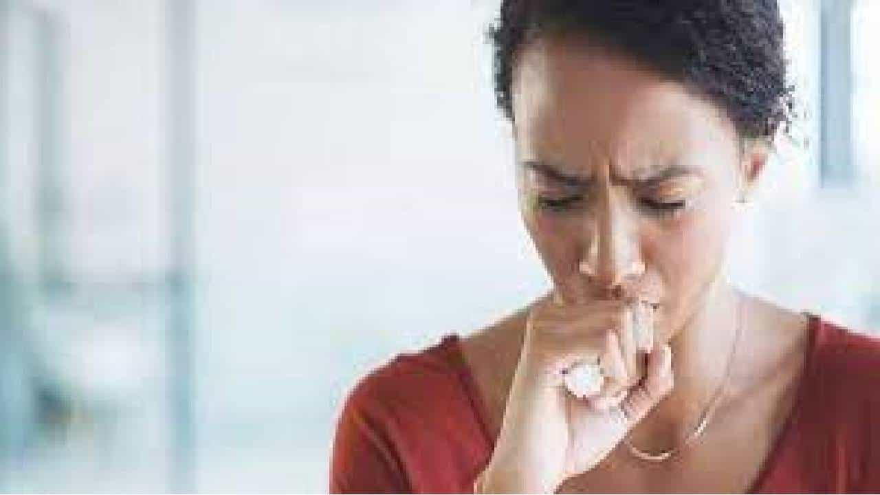 Dry Cough: ಒಣಕೆಮ್ಮು ನಿವಾರಣೆಗೆ ಇಲ್ಲಿದೆ ಸುಲಭ ಮನೆಮದ್ದುಗಳು Dry Cough: ಒಣಕೆಮ್ಮು ನಿವಾರಣೆಗೆ ಇಲ್ಲಿದೆ ಸುಲಭ ಮನೆಮದ್ದುಗಳು
