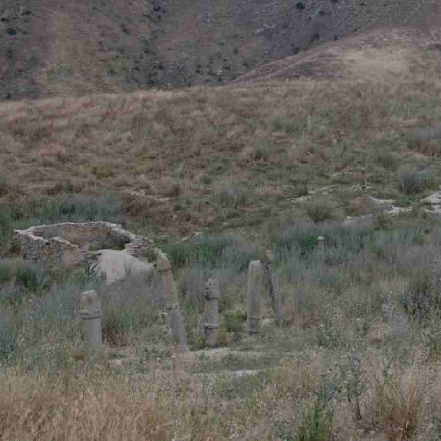 Bizarre News Tombstones in cemetery that resemble male and female genitalia