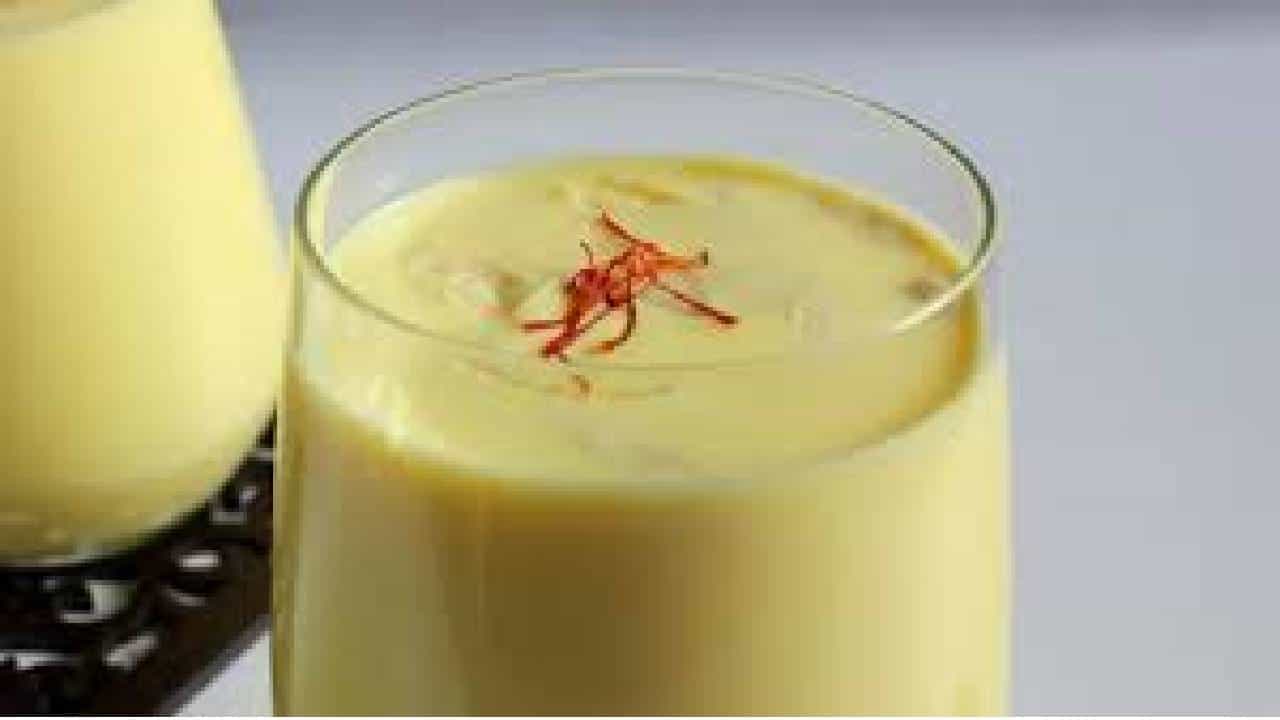 Benefits Of Kesar: ಕೇಸರಿ ಹಾಲು ನಿತ್ಯ ಸೇವಿಸಿ, ನಿಮ್ಮ ತ್ವಚೆಯ ಕಾಂತಿ ಹೆಚ್ಚಿಸಿಕೊಳ್ಳಿ