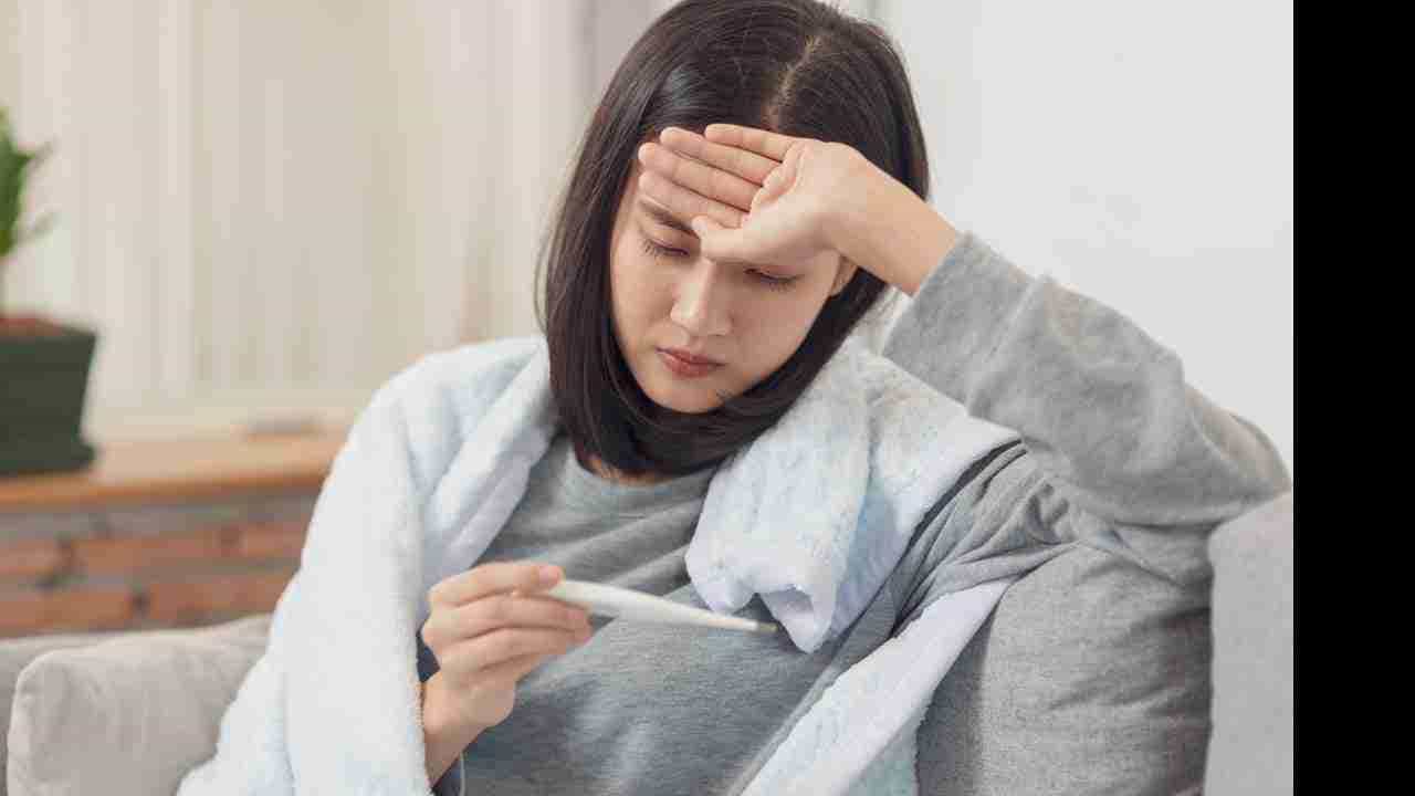 Dengue Symptoms: ಮಕ್ಕಳಲ್ಲಿ ವೇಗವಾಗಿ ಹರಡುತ್ತಿರುವ ಡೆಂಗ್ಯೂ, ನಿರ್ಲಕ್ಷ್ಯ ಮಾಡದೆ ಮುನ್ನೆಚ್ಚರಿಕಾ ಕ್ರಮಗಳನ್ನು ಅಳವಡಿಸಿ Dengue Symptoms: ಮಕ್ಕಳಲ್ಲಿ ವೇಗವಾಗಿ ಹರಡುತ್ತಿರುವ ಡೆಂಗ್ಯೂ, ನಿರ್ಲಕ್ಷ್ಯ ಮಾಡದೆ ಮುನ್ನೆಚ್ಚರಿಕಾ ಕ್ರಮಗಳನ್ನು ಅಳವಡಿಸಿ