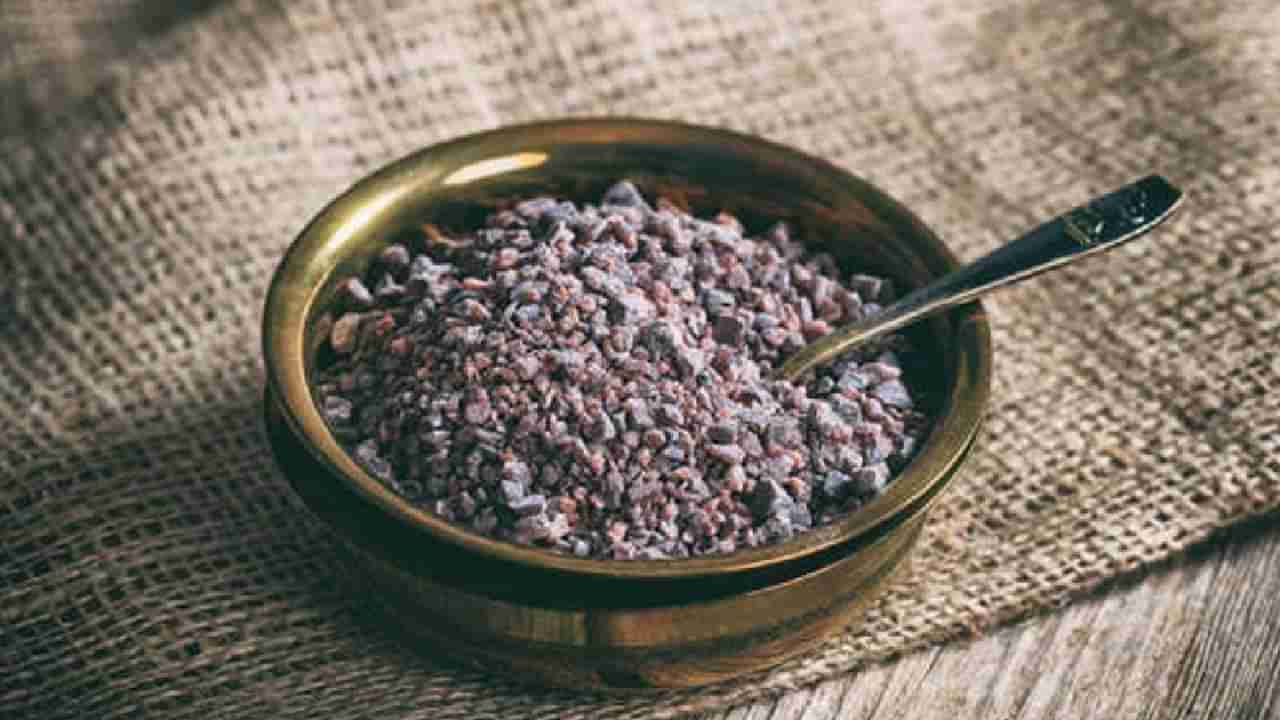 Black Salt Benefits: ಕಪ್ಪು ಉಪ್ಪಿನ ಅದ್ಭುತ ಪ್ರಯೋಜನಗಳೇನು? ಯಾವ್ಯಾವ ಸಮಸ್ಯೆಯನ್ನು ನಿಭಾಯಿಸುವ ಶಕ್ತಿ ಇದಕ್ಕಿದೆ?