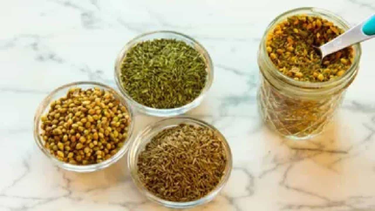 Jeera And Fennel Water: ಜೀರಿಗೆ-ಸೋಂಪು ನೀರು ಕುಡಿದರೆ ತೂಕ ಐಸ್​ಕ್ಯೂಬ್​ನಂತೆ ಕರಗುತ್ತೆ