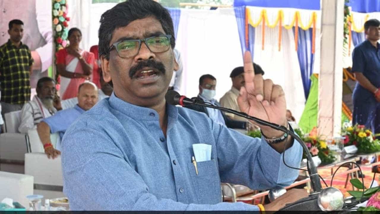 Jharkhand Crisis: ಸಿಎಂ ಹೇಮಂತ್ ಸೊರೇನ್​ಗೆ ಅನರ್ಹತೆ ಭೀತಿ; ಜಾರ್ಖಂಡ್​ ಶಾಸಕರು ರೆಸಾರ್ಟ್​​ಗೆ ಶಿಫ್ಟ್​?