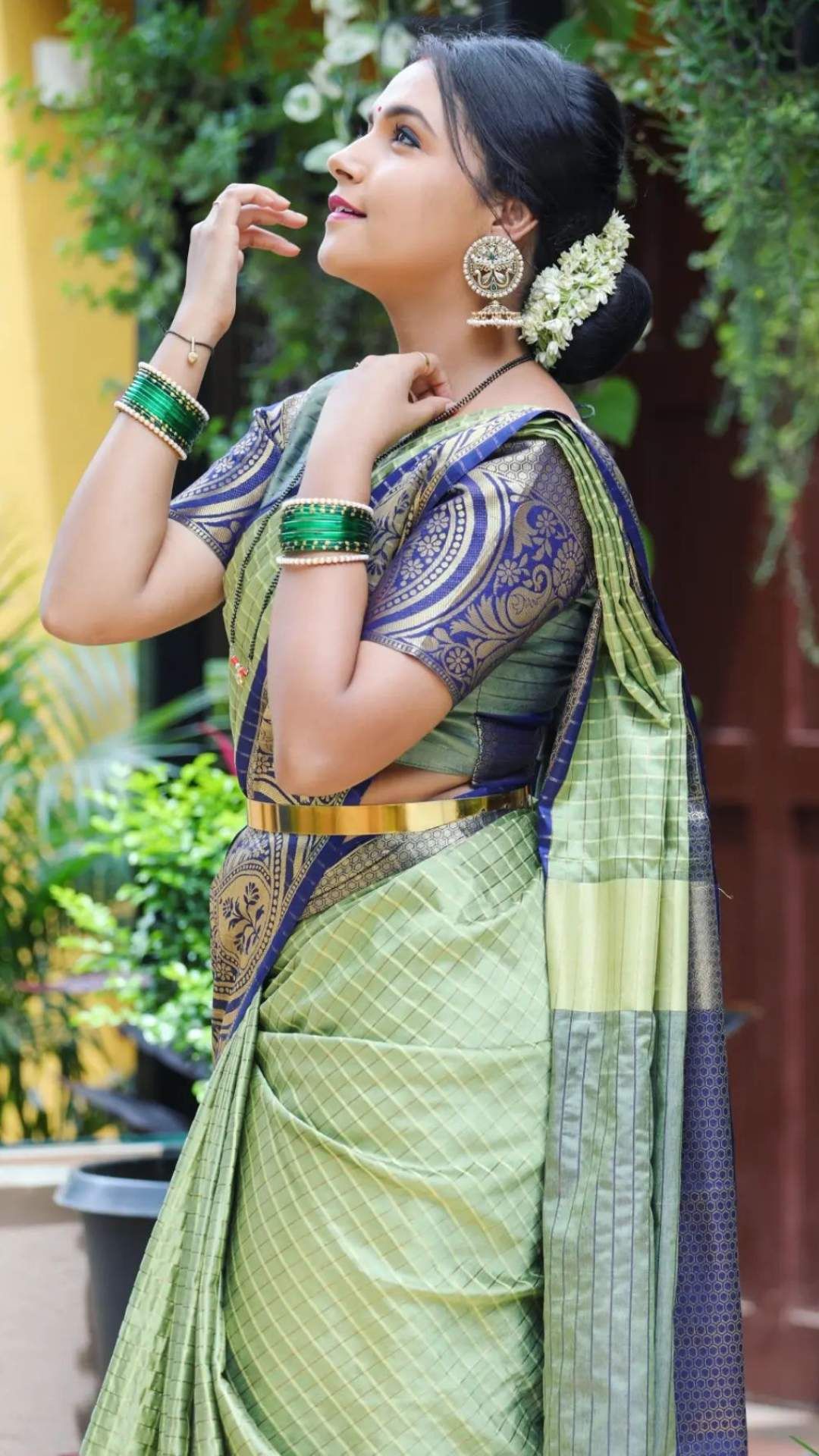 Nisha (2)