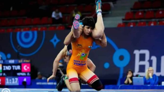 CWG 2022: ಕುಸ್ತಿಯಲ್ಲಿ ಭಾರತಕ್ಕೆ ಮತ್ತೊಂದು ಪದಕ; 50 ಕೆಜಿ ವಿಭಾಗದಲ್ಲಿ ಕಂಚು ಗೆದ್ದ ಪೂಜಾ ಗೆಹ್ಲೋಟ್ CWG 2022: ಕುಸ್ತಿಯಲ್ಲಿ ಭಾರತಕ್ಕೆ ಮತ್ತೊಂದು ಪದಕ; 50 ಕೆಜಿ ವಿಭಾಗದಲ್ಲಿ ಕಂಚು ಗೆದ್ದ ಪೂಜಾ ಗೆಹ್ಲೋಟ್