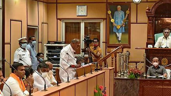 ₹10,696.61 ಕೋಟಿ ತೆರಿಗೆ ಮುಕ್ತ ಬಜೆಟ್ ಮಂಡಿಸಿದ ಪುದುಚೇರಿ ಸಿಎಂ ರಂಗಸಾಮಿ