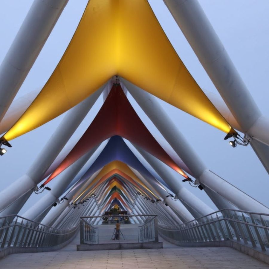 Prime Minister Modi will inaugurate the Atal Bridge in front of Sabarmati River