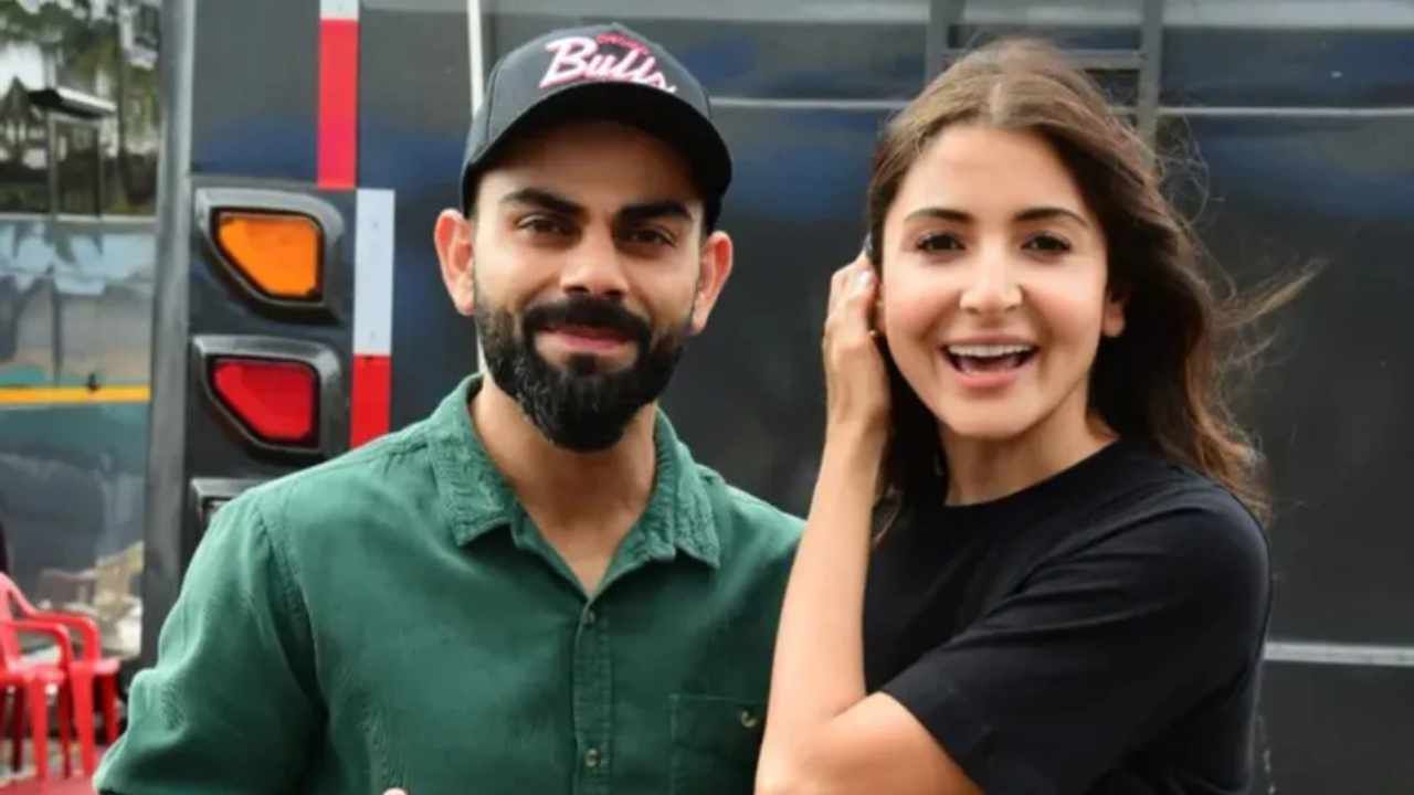 Virat Kohli- Anushka Sharma: ಮುಂಬೈ ಬೀದಿಗಳಲ್ಲಿ ಸ್ಕೂಟರ್ ಸವಾರಿ ಮಾಡಿದ ಕೊಹ್ಲಿ- ಅನುಷ್ಕಾ; ವಿಡಿಯೋ ನೋಡಿ