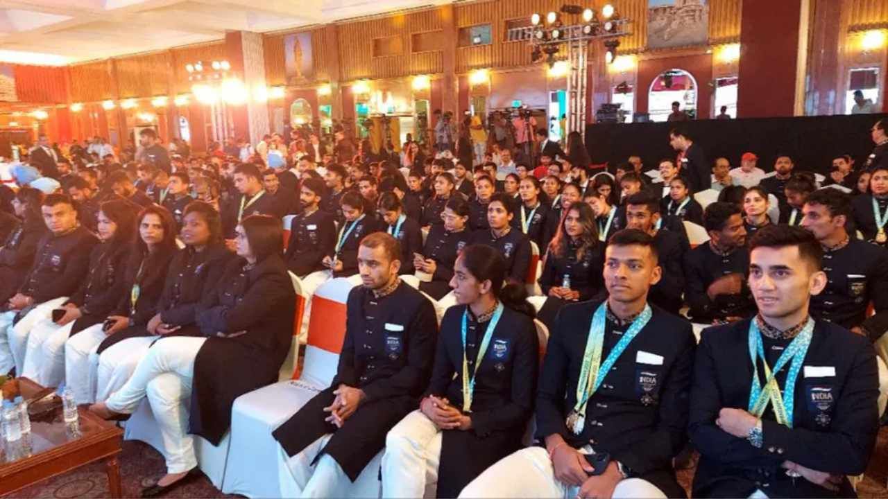 CWG 2022: ಕಾಮನ್​ವೆಲ್ಸ್​ ಗೇಮ್ಸ್ ಪದಕ ವಿಜೇತರನ್ನು ನಗದು ಬಹುಮಾನದೊಂದಿಗೆ ಗೌರವಿಸಿದ ಐಒಎ