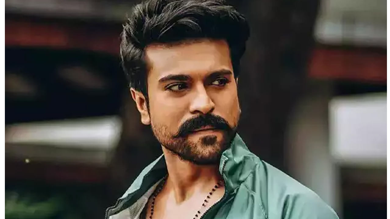ನಿಂತೇ ಹೋಯ್ತು ರಾಮ್ ಚರಣ್ ಹೊಸ ಸಿನಿಮಾ?; ರಾಜಮೌಳಿ ಎಫೆಕ್ಟ್ ಎಂದು ದೂಷಿಸಿದ ಫ್ಯಾನ್ಸ್ ನಿಂತೇ ಹೋಯ್ತು ರಾಮ್ ಚರಣ್ ಹೊಸ ಸಿನಿಮಾ?; ರಾಜಮೌಳಿ ಎಫೆಕ್ಟ್ ಎಂದು ದೂಷಿಸಿದ ಫ್ಯಾನ್ಸ್