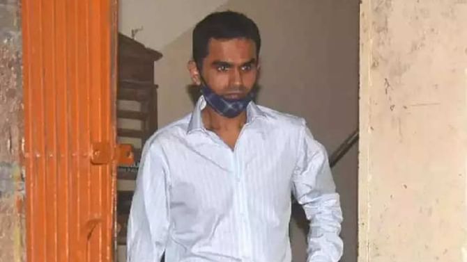 Sameer Wankhede: ಸಮೀರ್ ವಾಂಖೆಡೆ ಜನ್ಮತಃ ಮುಸ್ಲಿಂ ಅಲ್ಲ; ಎನ್ಸಿಬಿ ಮಾಜಿ ಅಧಿಕಾರಿಗೆ ಜಾತಿ ಸರ್ಟಿಫಿಕೆಟ್ ಕೇಸ್ನಲ್ಲಿ ಕ್ಲೀನ್ ಚಿಟ್ Sameer Wankhede: ಸಮೀರ್ ವಾಂಖೆಡೆ ಜನ್ಮತಃ ಮುಸ್ಲಿಂ ಅಲ್ಲ; ಎನ್ಸಿಬಿ ಮಾಜಿ ಅಧಿಕಾರಿಗೆ ಜಾತಿ ಸರ್ಟಿಫಿಕೆಟ್ ಕೇಸ್ನಲ್ಲಿ ಕ್ಲೀನ್ ಚಿಟ್