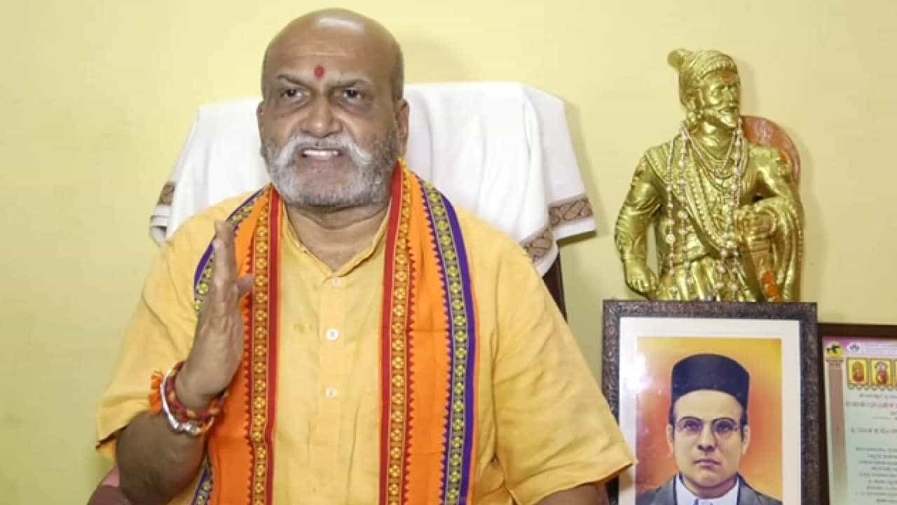 ನೀವು ಭಾವಚಿತ್ರ ಸುಟ್ಟಿಲ್ಲ, ಭಾರತ ಮಾತೆ‌ಯನ್ನ ಸುಟ್ಟಿದ್ದೀರಿ: ಕಾಂಗ್ರೆಸ್​​ನವರ ವಿರುದ್ಧ ಪ್ರಮೋದ ಮುತಾಲಿಕ್ ಕಿಡಿ
