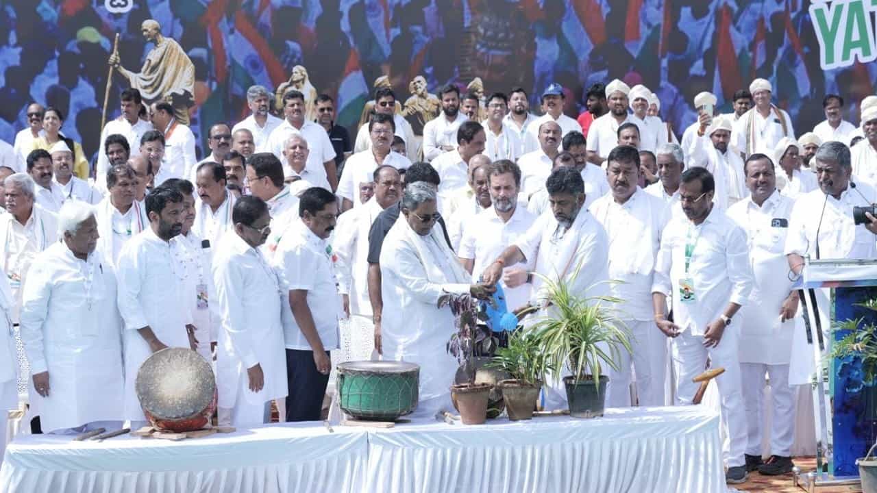 ಇಂದಿನಿಂದ ಕರ್ನಾಟಕದಲ್ಲಿ ರಾಹುಕಾಲ ಆರಂಭ: ಭಾರತ್ ಜೋಡೋ ಯಾತ್ರೆಗೆ ಬಿಜೆಪಿ ವ್ಯಂಗ್ಯಭರಿತ ಸ್ವಾಗತ! ಇಂದಿನಿಂದ ಕರ್ನಾಟಕದಲ್ಲಿ ರಾಹುಕಾಲ ಆರಂಭ: ಭಾರತ್ ಜೋಡೋ ಯಾತ್ರೆಗೆ ಬಿಜೆಪಿ ವ್ಯಂಗ್ಯಭರಿತ ಸ್ವಾಗತ!