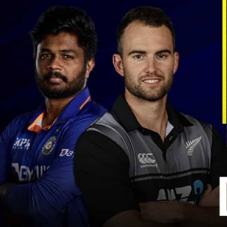 ಚೆನ್ನೈನ ಎಂ.ಚಿದಂಬರಂ ಸ್ಟೇಡಿಯಂನಲ್ಲಿ ನಡೆಯುತ್ತಿರುವ ನ್ಯೂಜಿಲೆಂಡ್ ಎ ತಂಡದ ವಿರುದ್ಧದ ಮೊದಲ ಏಕದಿನ ಪಂದ್ಯದಲ್ಲಿ ಟೀಮ್ ಇಂಡಿಯಾ ಎ ತಂಡದ ಬೌಲರ್ಗಳು ಭರ್ಜರಿ ಪ್ರದರ್ಶನ ನೀಡಿದ್ದಾರೆ.